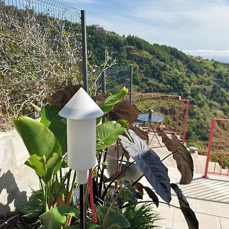 New! Casa L, Ocean View Private Saltwater Pool *